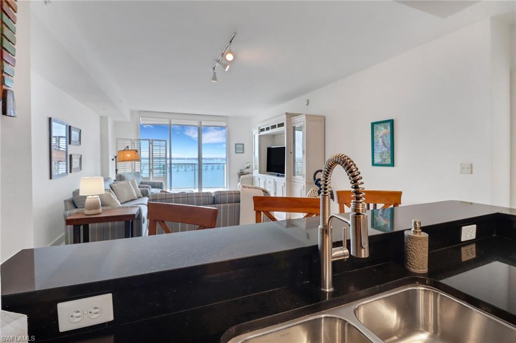 3000 Oasis Grand BLVD # 2403
