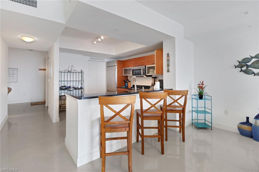 3000 Oasis Grand BLVD # 2403