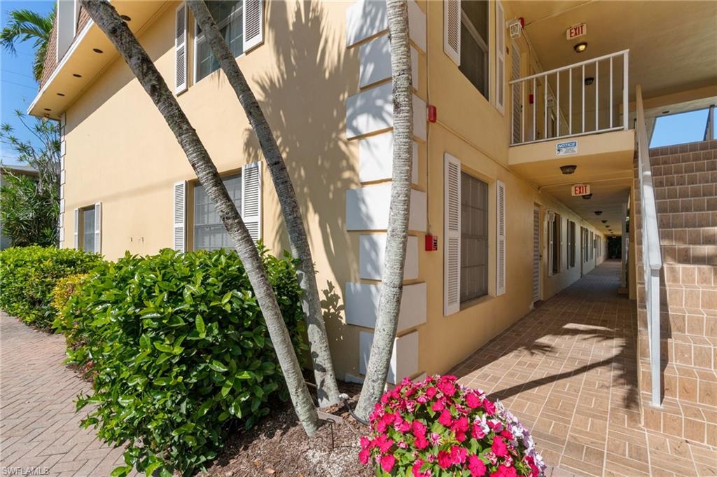 1222 Gordon DR # 2