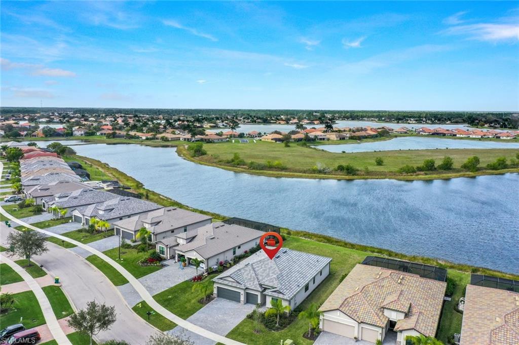 1439 Birdie DR