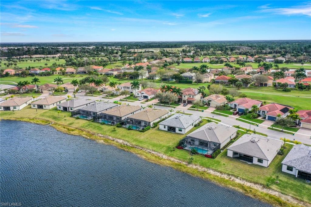 1439 Birdie DR