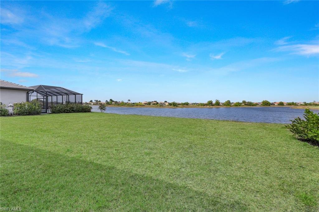 1439 Birdie DR