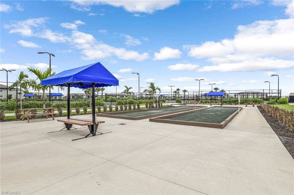 5715 Double Eagle CIR # 4445