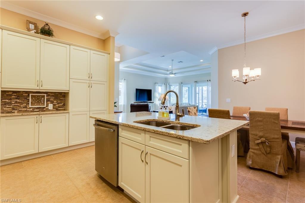 7096 Dominica DR