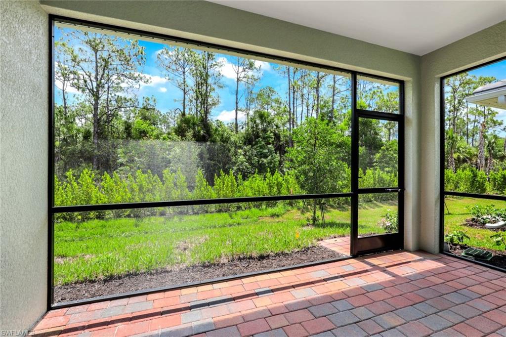 1212 Enbrook LOOP