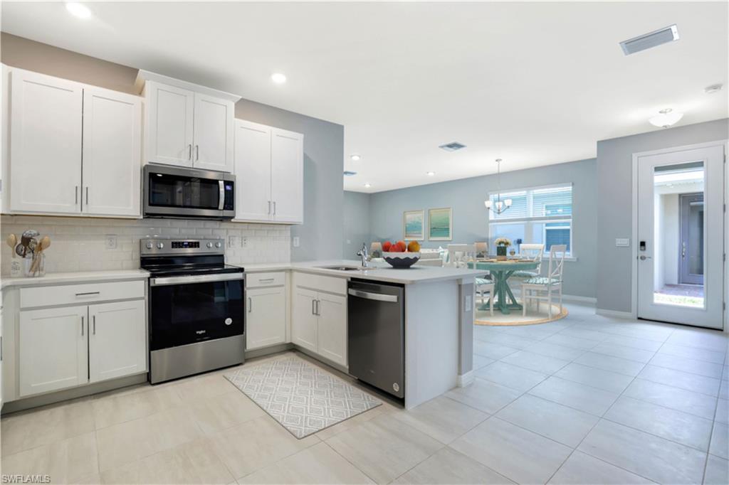 1212 Enbrook LOOP