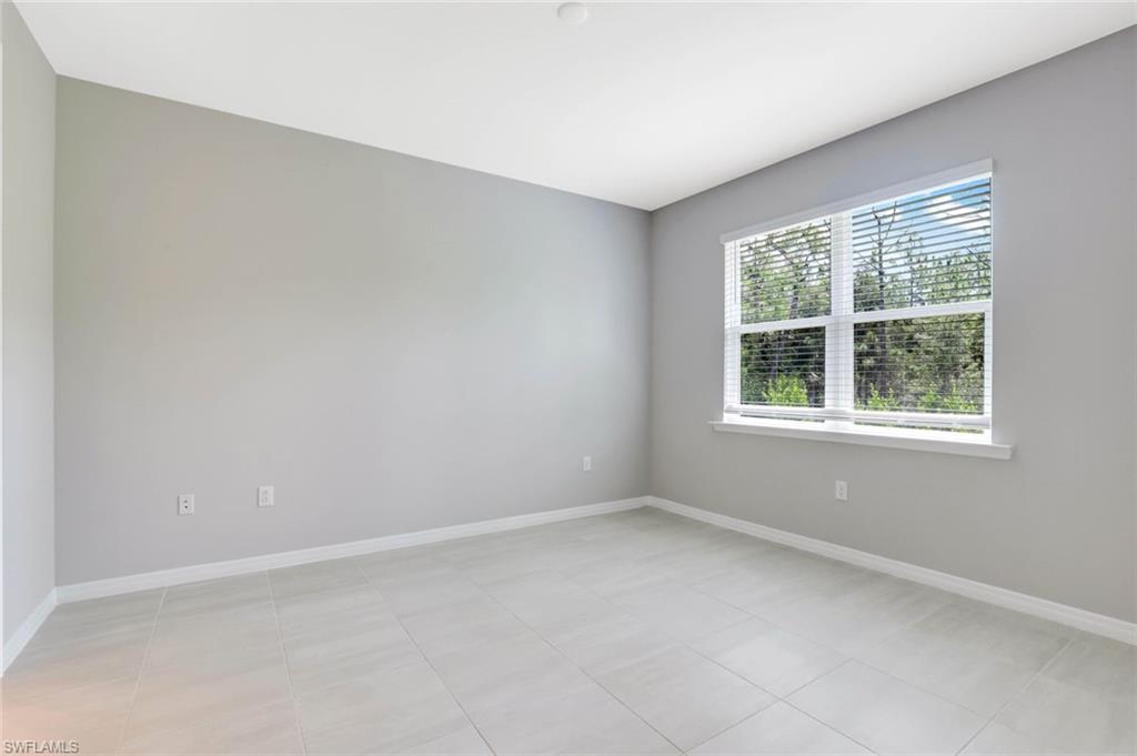 1212 Enbrook LOOP