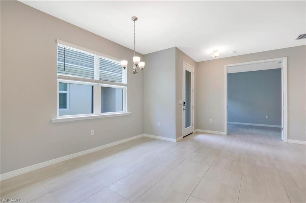 1212 Enbrook LOOP