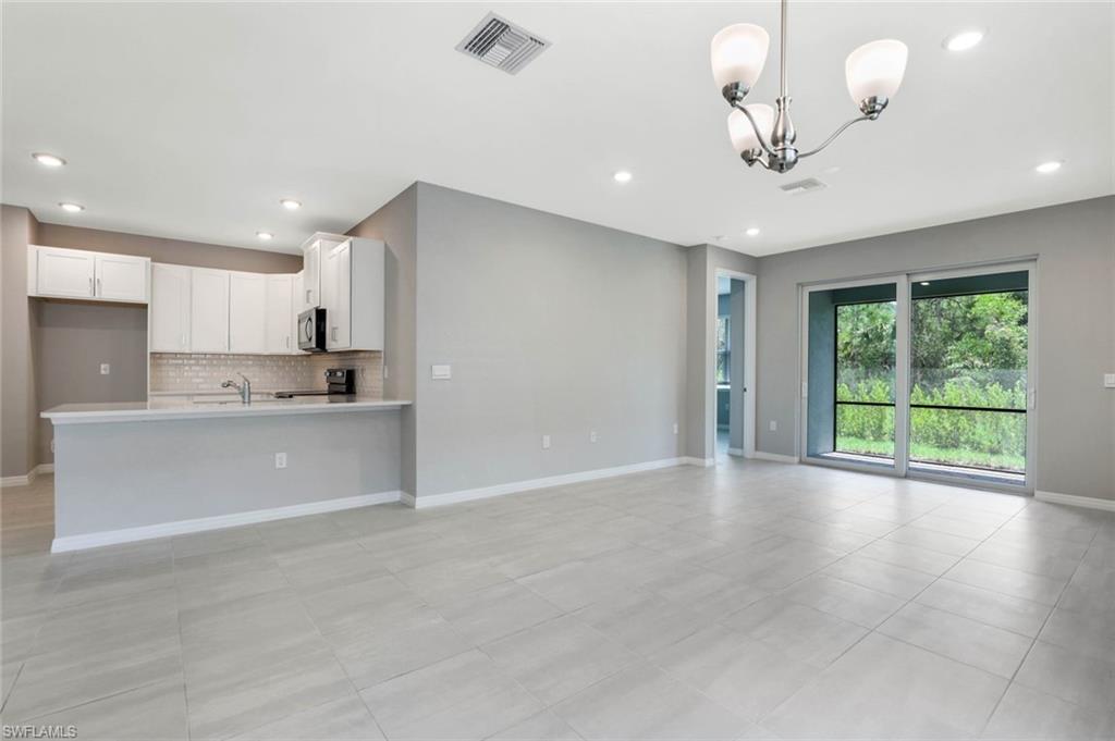 1212 Enbrook LOOP