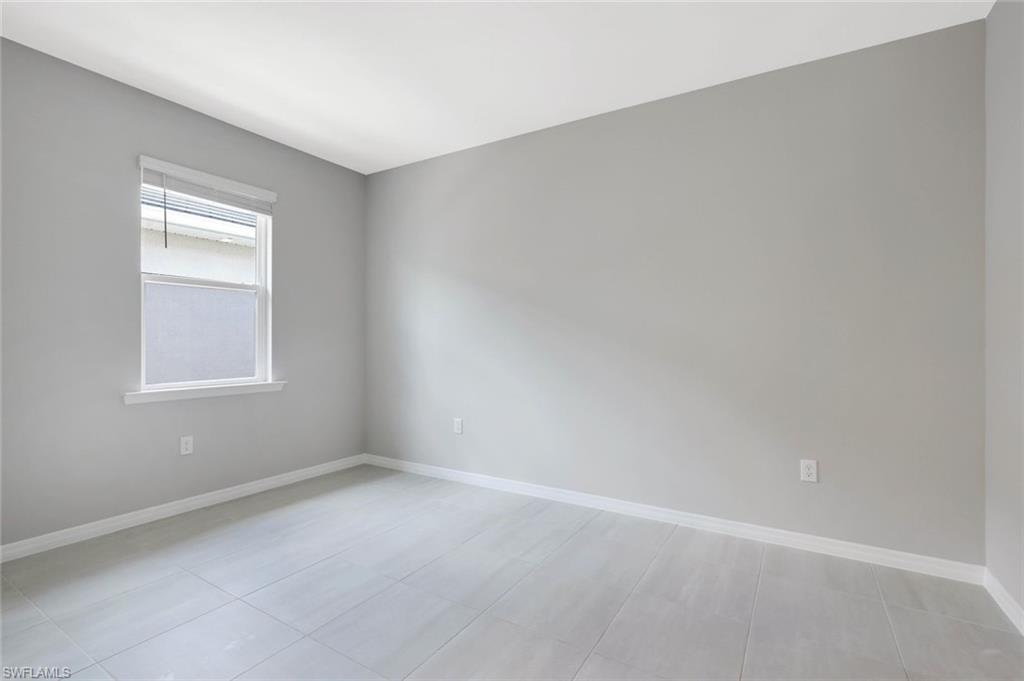 1212 Enbrook LOOP