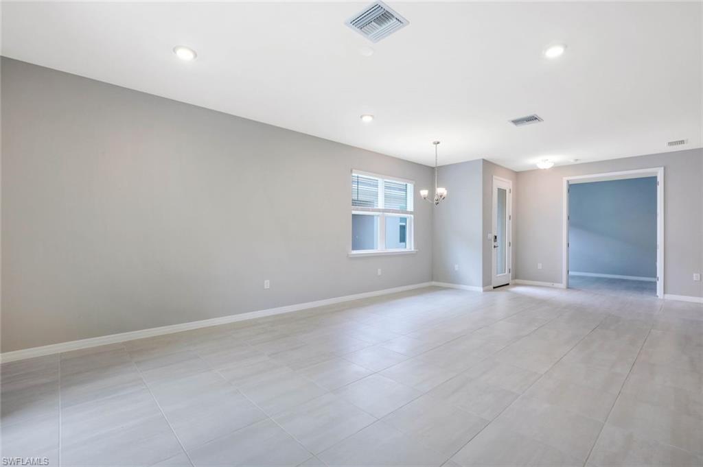 1212 Enbrook LOOP