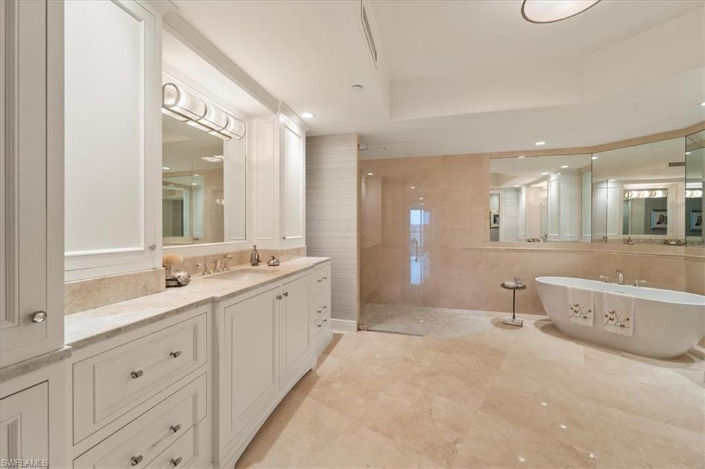 8787 Bay Colony DR # 1503