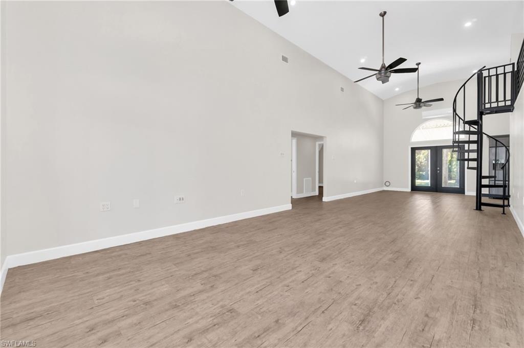 2330 14th AVE NE