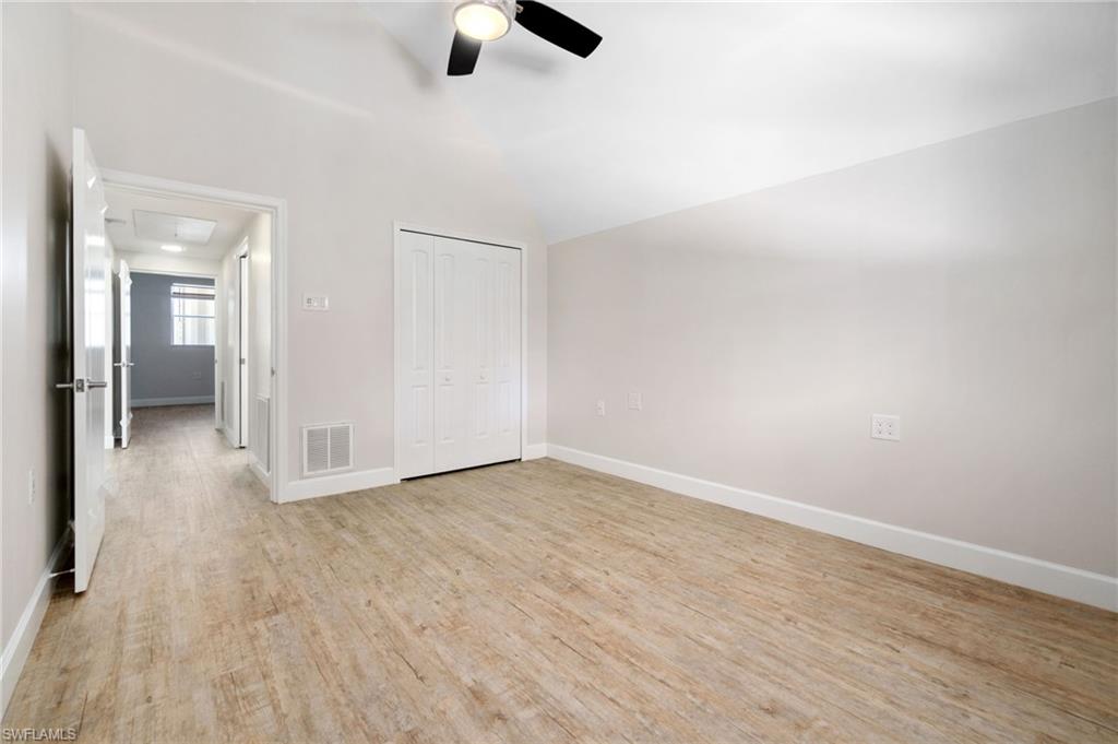 2330 14th AVE NE