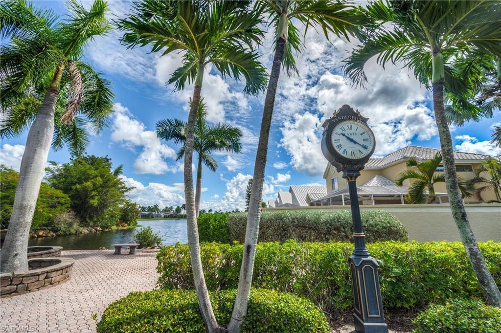 3900 Leeward Passage CT # 103