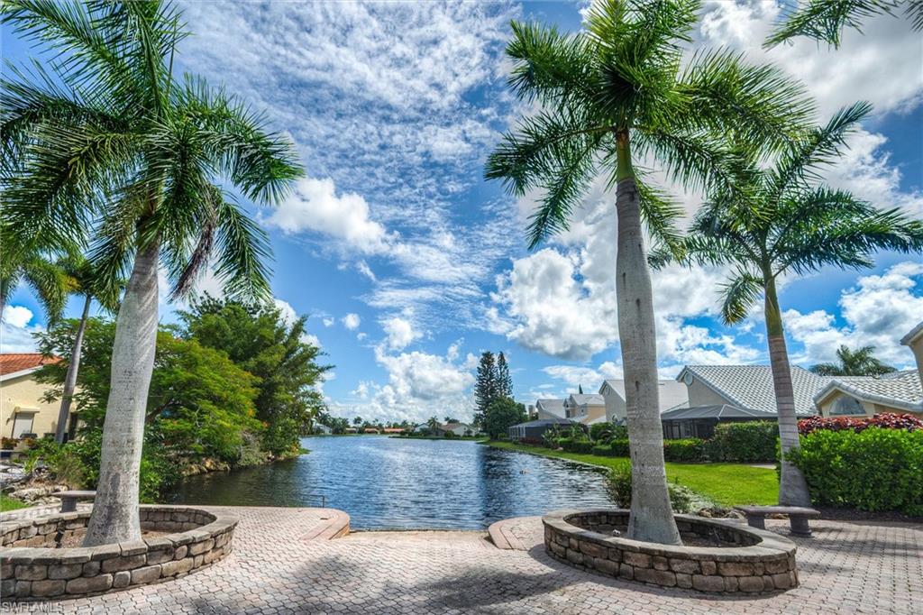 3900 Leeward Passage CT # 103
