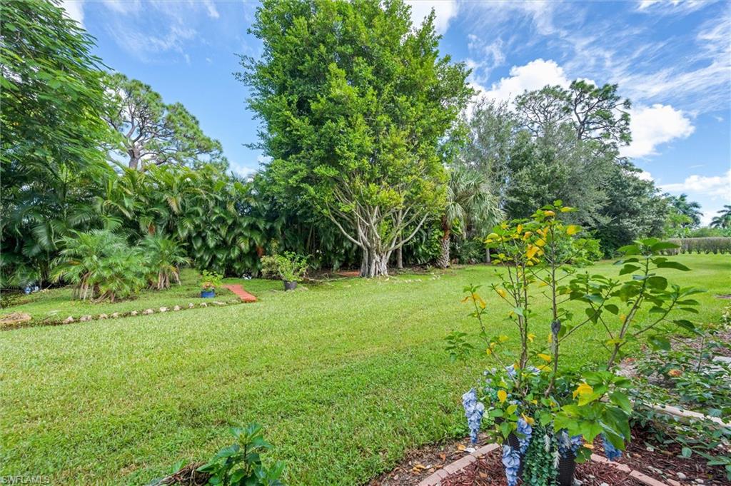 3900 Leeward Passage CT # 103