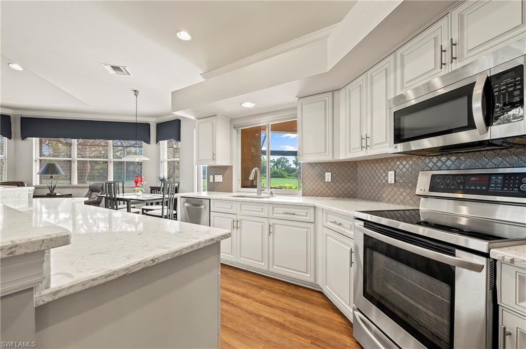 26337 Clarkston DR