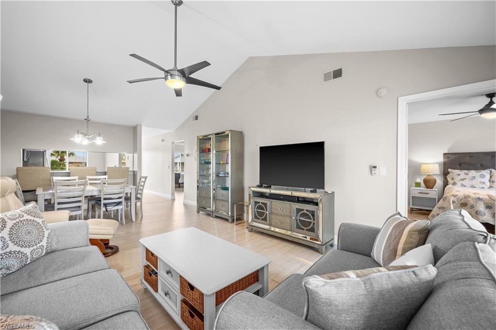 3041 Sandpiper Bay CIR # H305