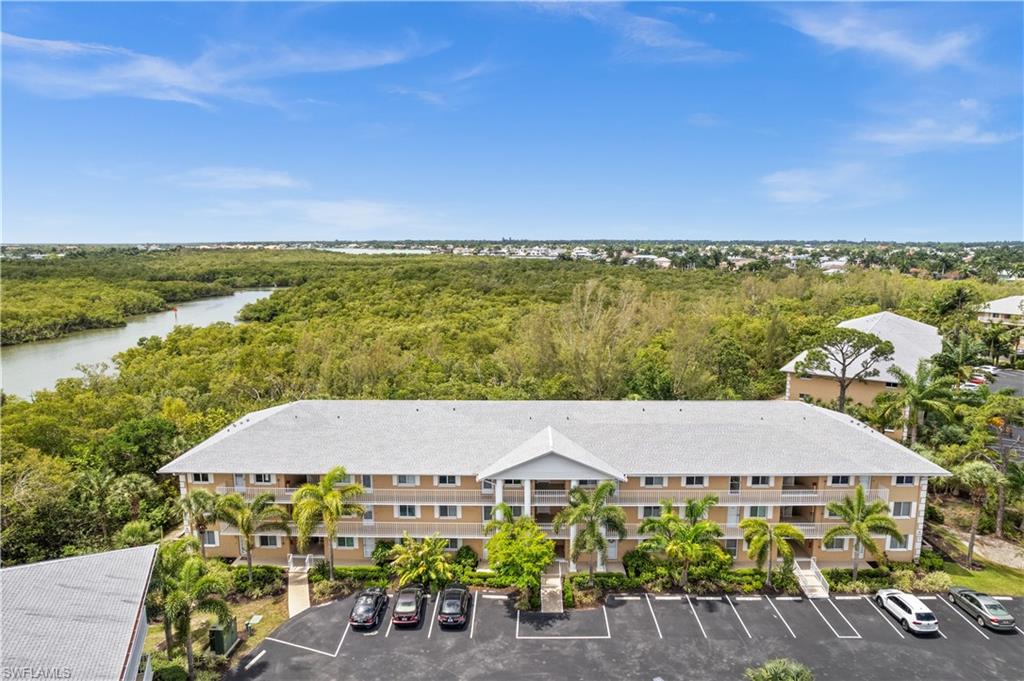 3041 Sandpiper Bay CIR # H305