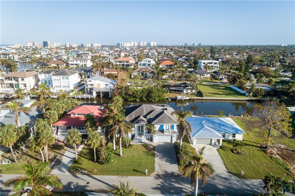 451 Oak AVE