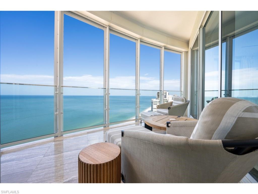 4101 Gulf Shore BLVD N # 2 Unit: PH-2