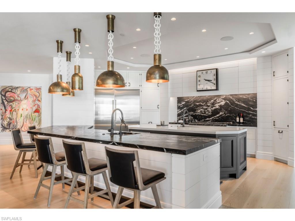 4101 Gulf Shore BLVD N # 2 Unit: PH-2