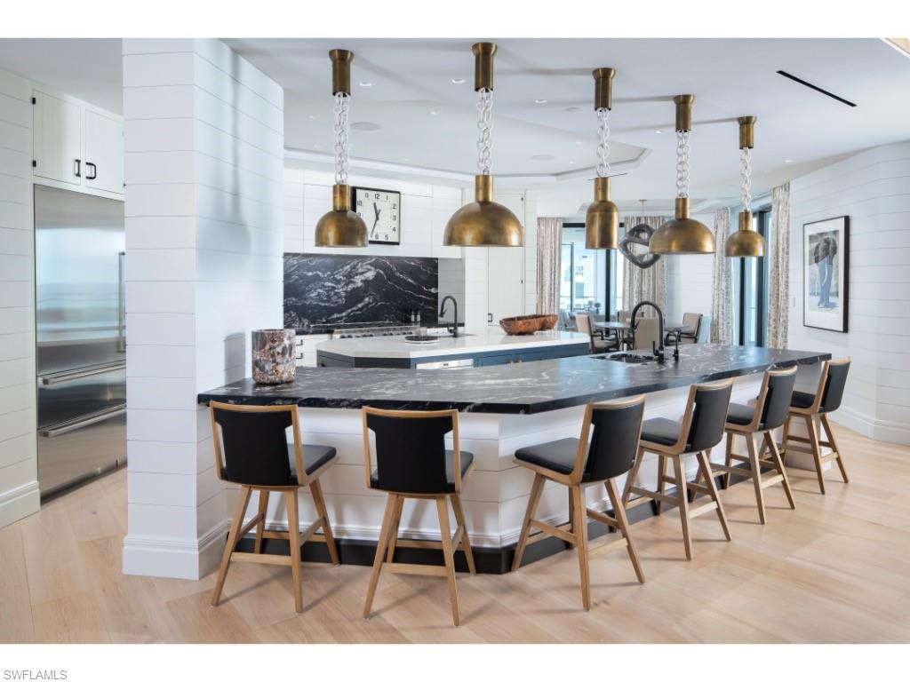 4101 Gulf Shore BLVD N # 2 Unit: PH-2