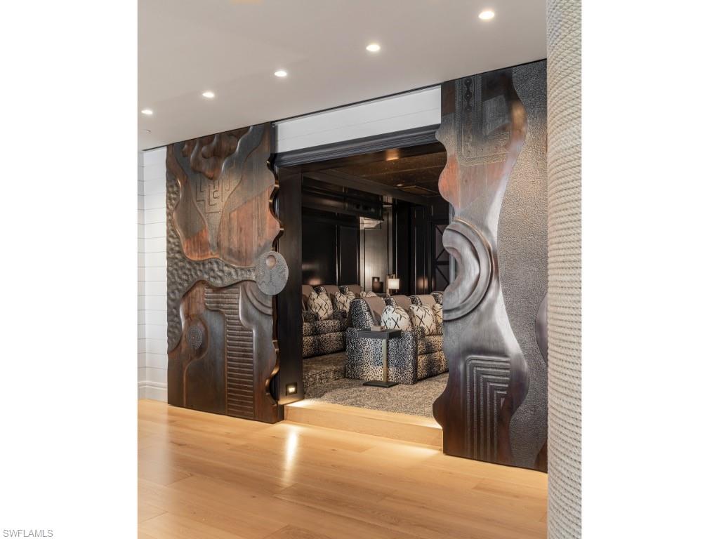 4101 Gulf Shore BLVD N # 2 Unit: PH-2