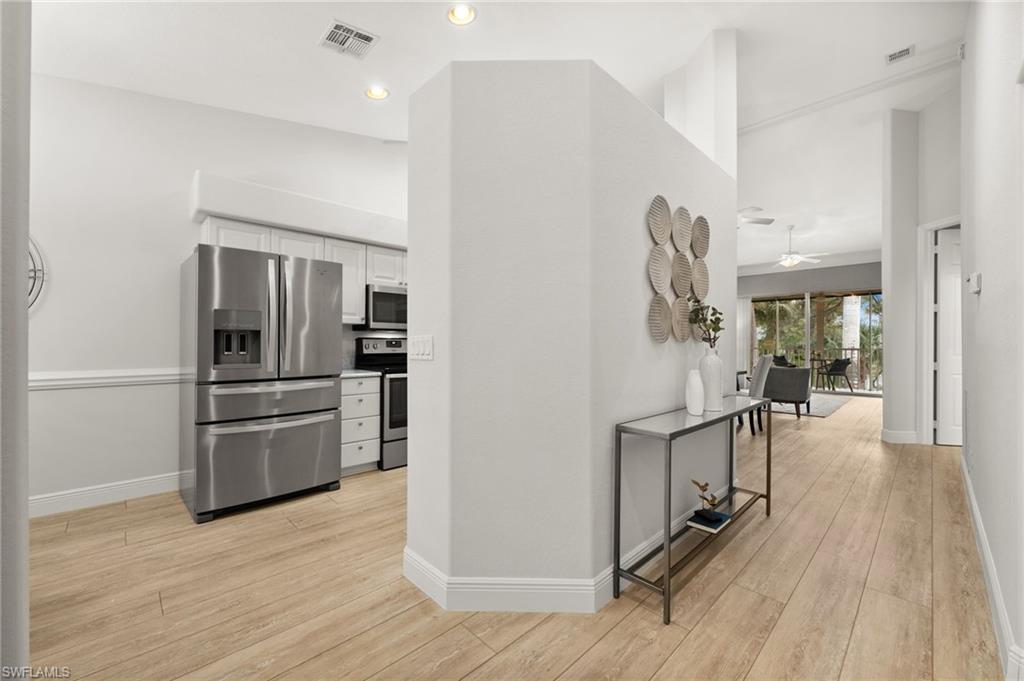 1240 Sarah Jean CIR # M204