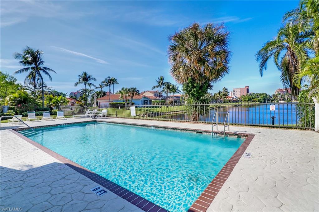 14650 Laguna DR
