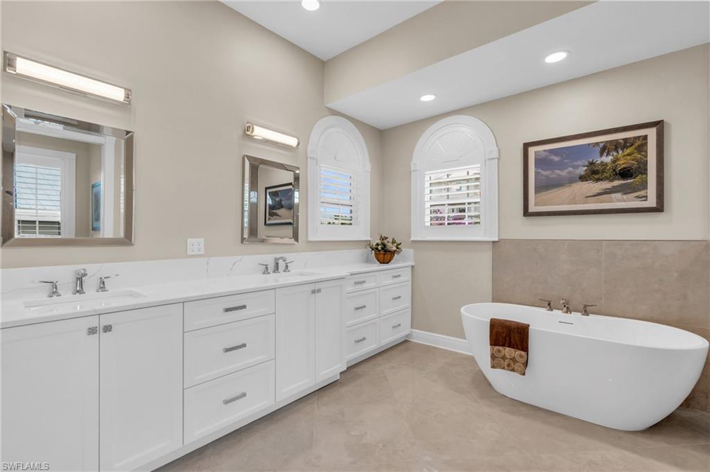 6220 Tidewater Island CIR