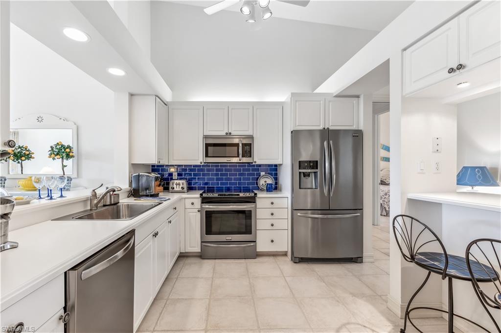 805 Bentwater CIR # 202