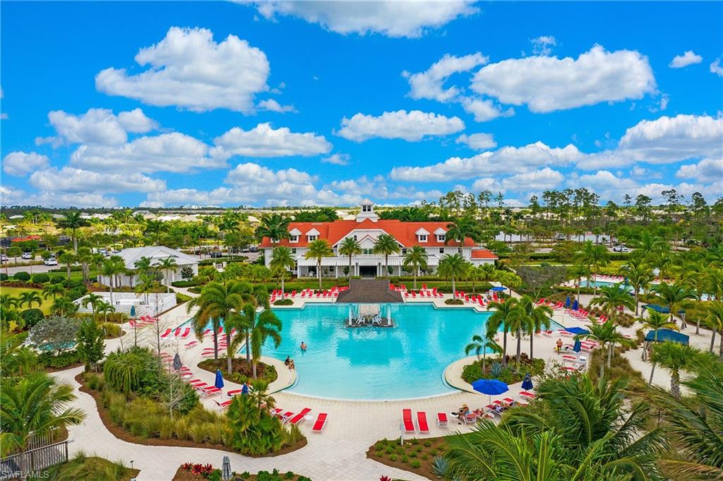 5060 Martinique DR