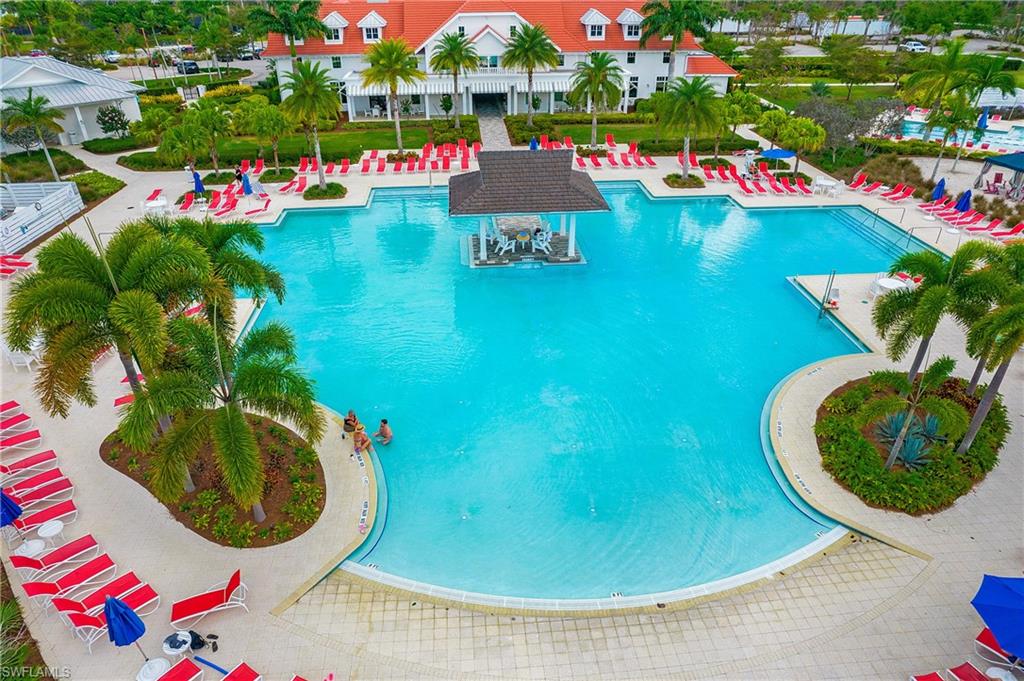 5060 Martinique DR