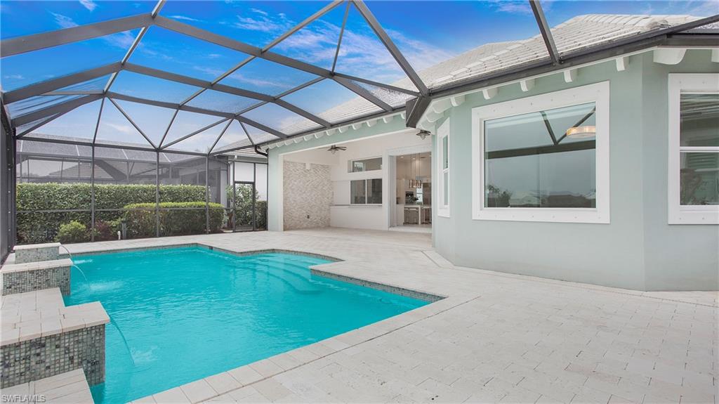5060 Martinique DR