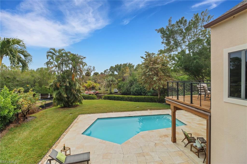 114 Westwood DR
