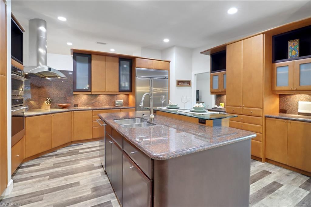 114 Westwood DR