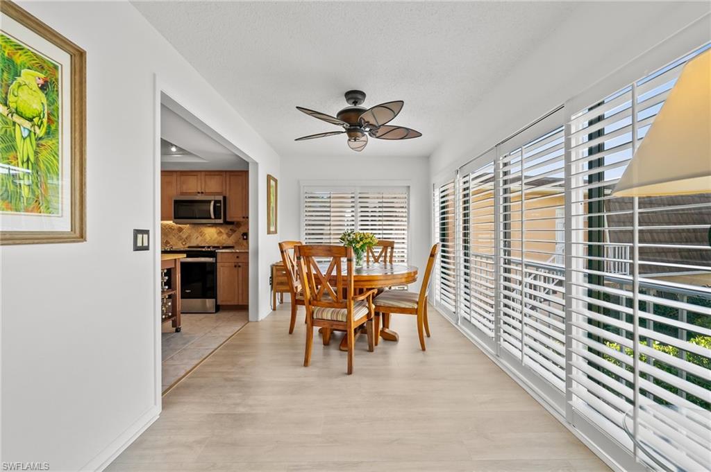 426 Meadowlark LN # 426B