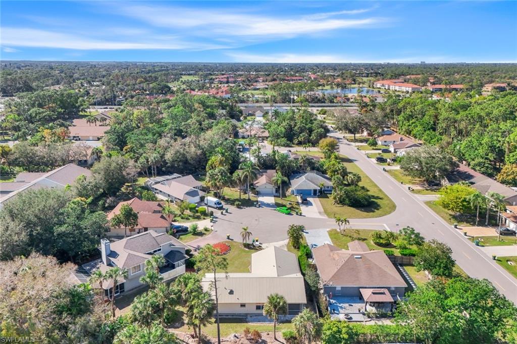 4022 Lupine LN