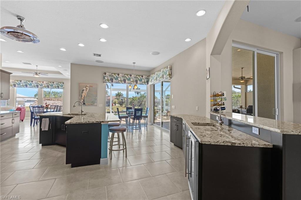 5265 Tamiami CT