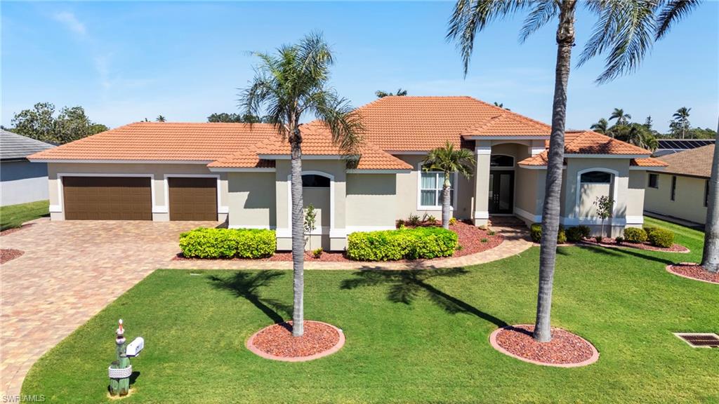 5265 Tamiami CT