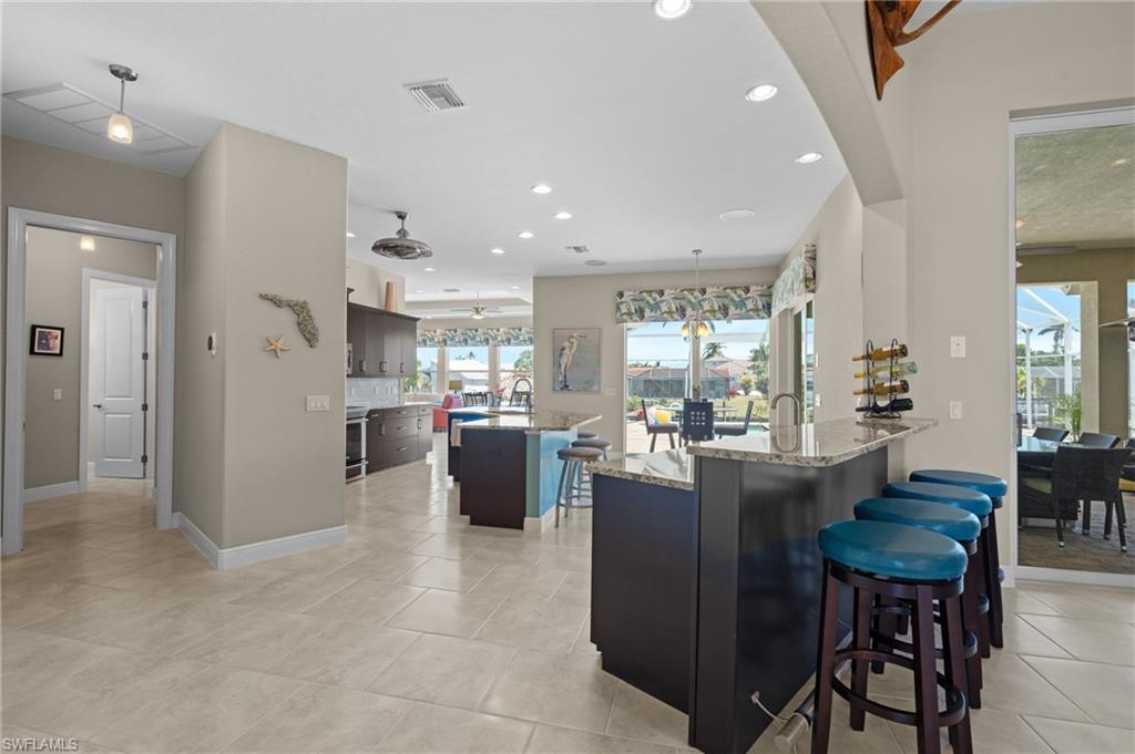 5265 Tamiami CT
