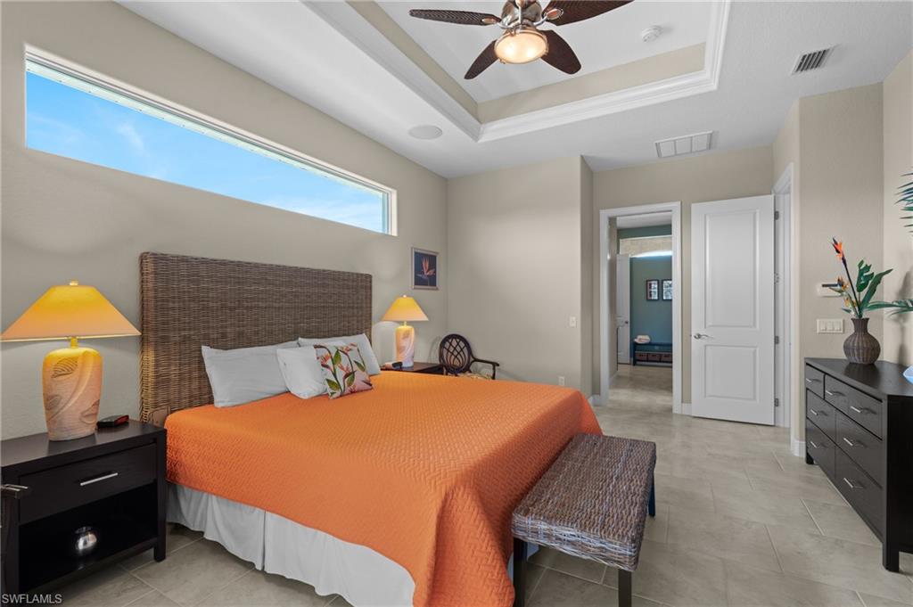 5265 Tamiami CT