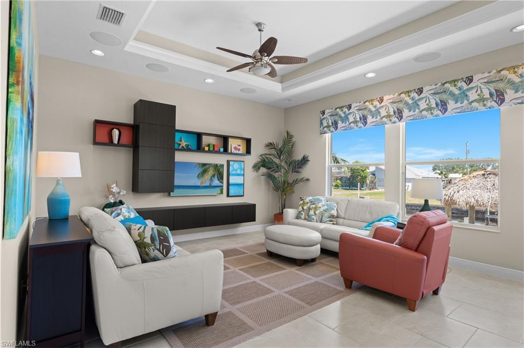 5265 Tamiami CT