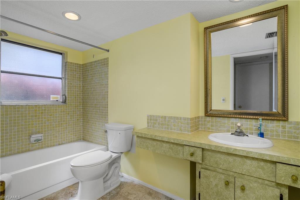 7400 College PKWY # 59B