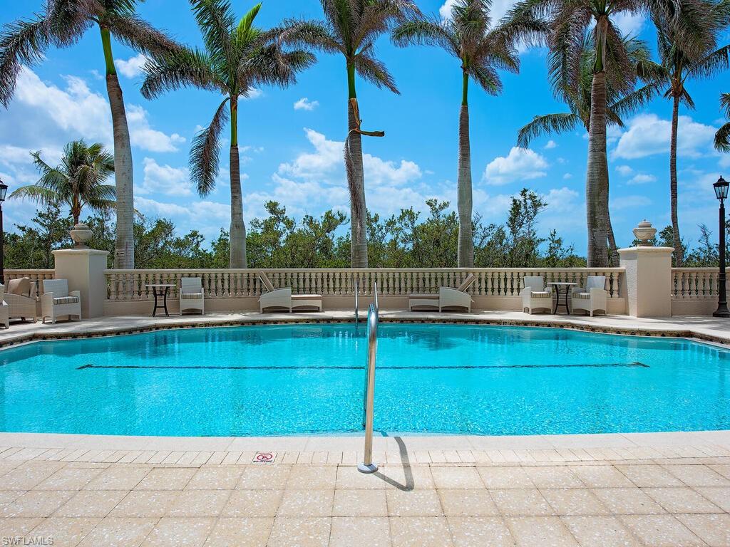 5051 Pelican Colony BLVD # 303