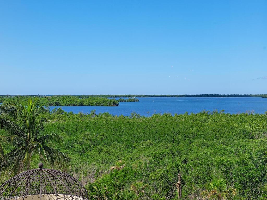5051 Pelican Colony BLVD # 303