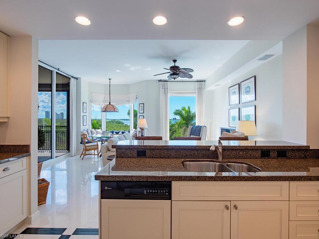 5051 Pelican Colony BLVD # 303