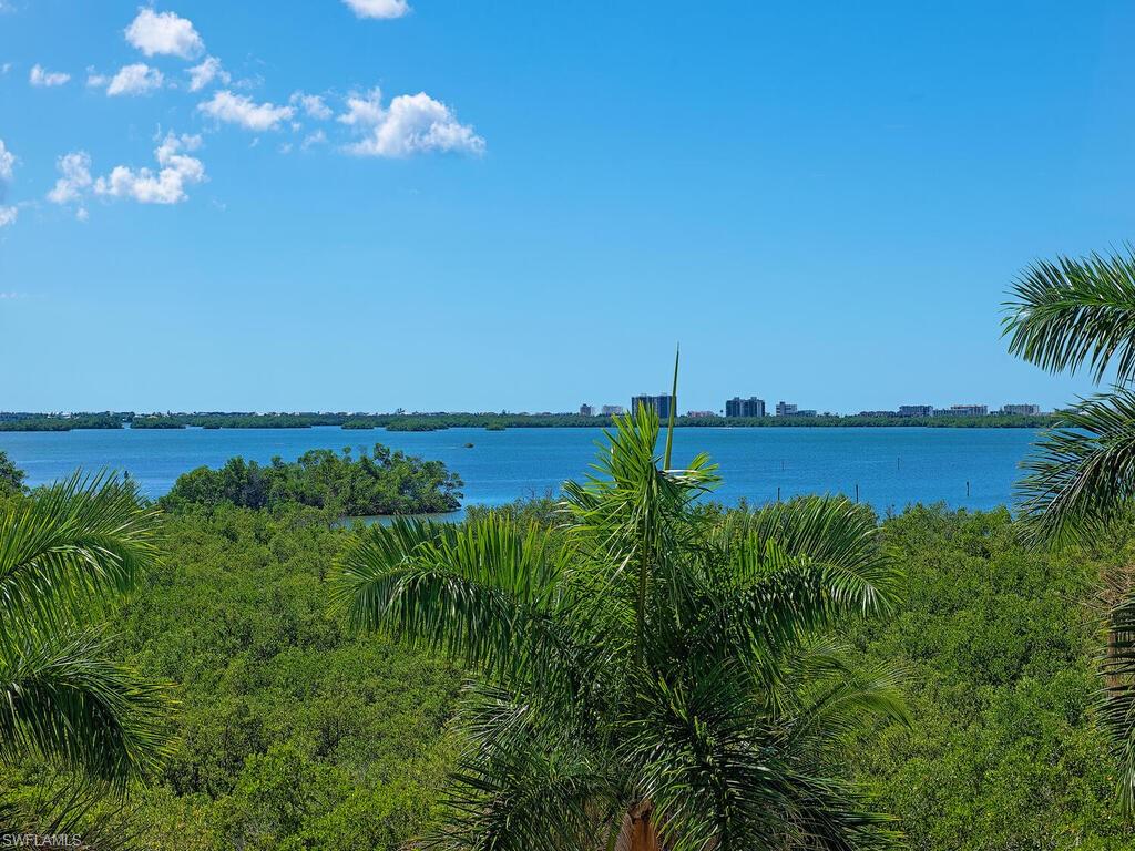5051 Pelican Colony BLVD # 303